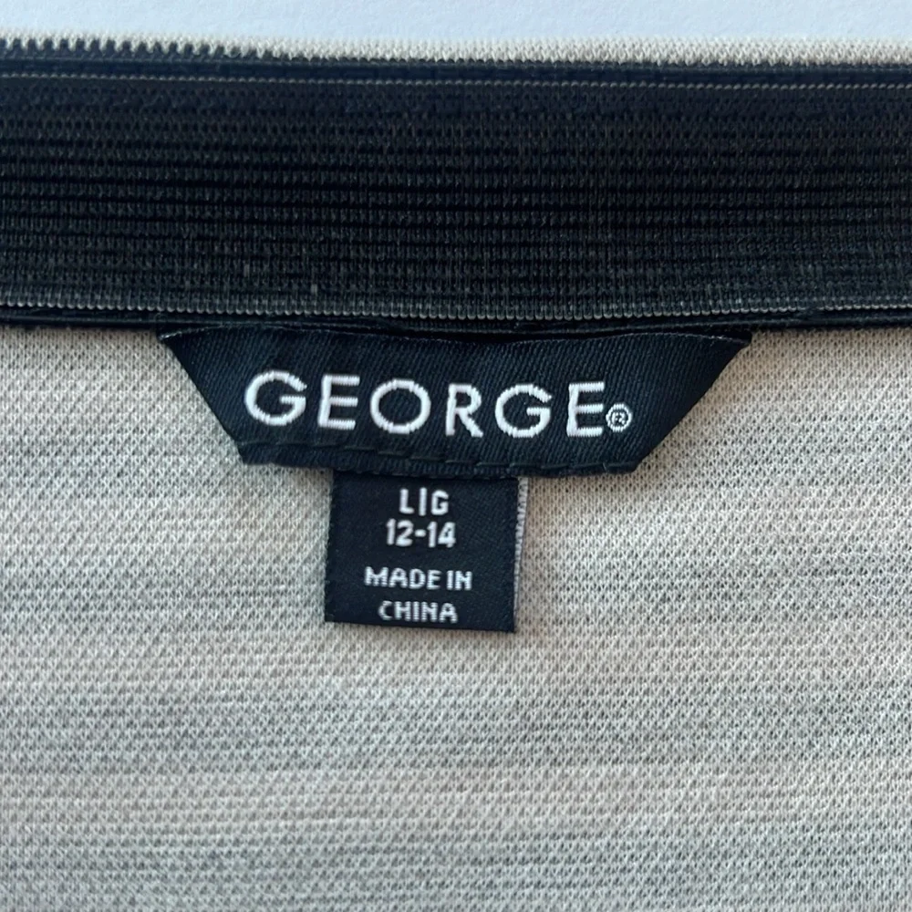 Women’s striped skirt, black and cream size large 12/14 NWT - Picture 5 of 9